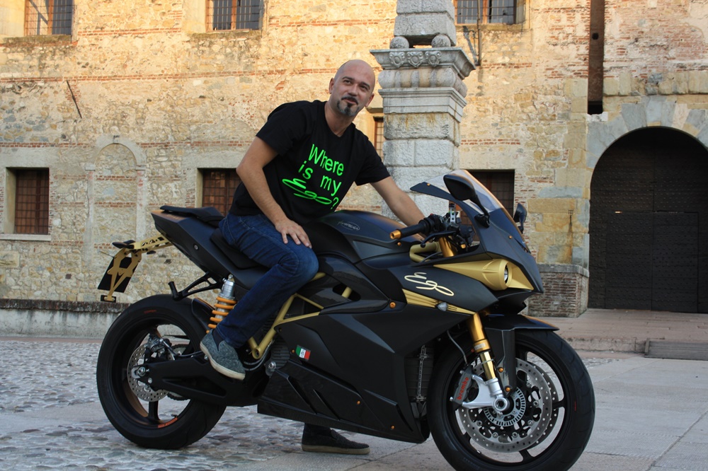 Электромотоциклы energica Ego